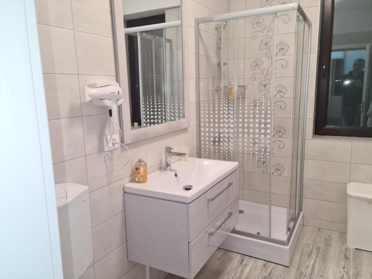 Apartament David Râmnicu Vâlcea Dış mekan fotoğraf