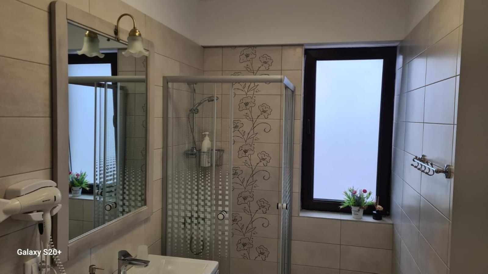 Apartament David Râmnicu Vâlcea Dış mekan fotoğraf