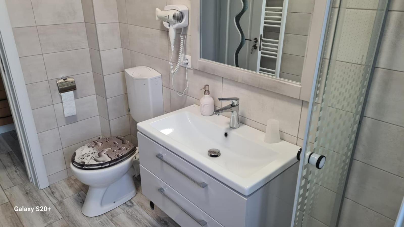 Apartament David Râmnicu Vâlcea Dış mekan fotoğraf